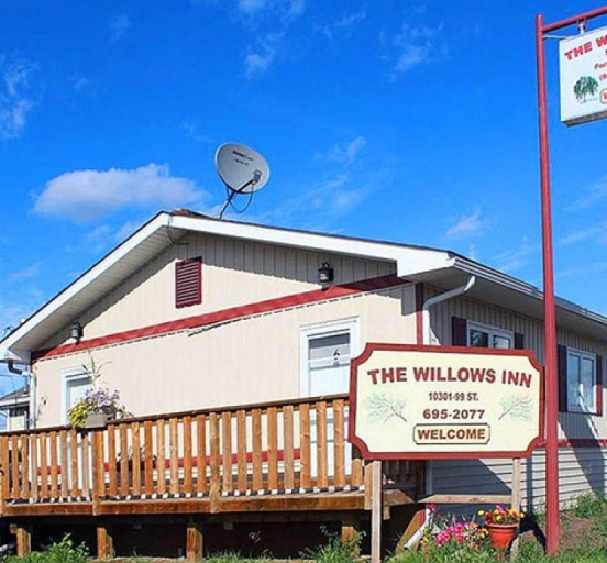  The Willows Inn